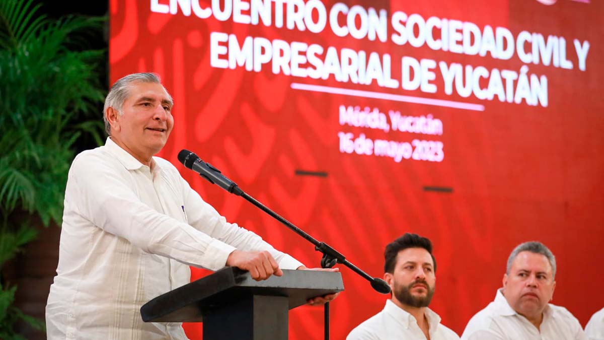 Adán Augusto señala la importancia de fortalecer el desarrollo económico y social en Yucatán