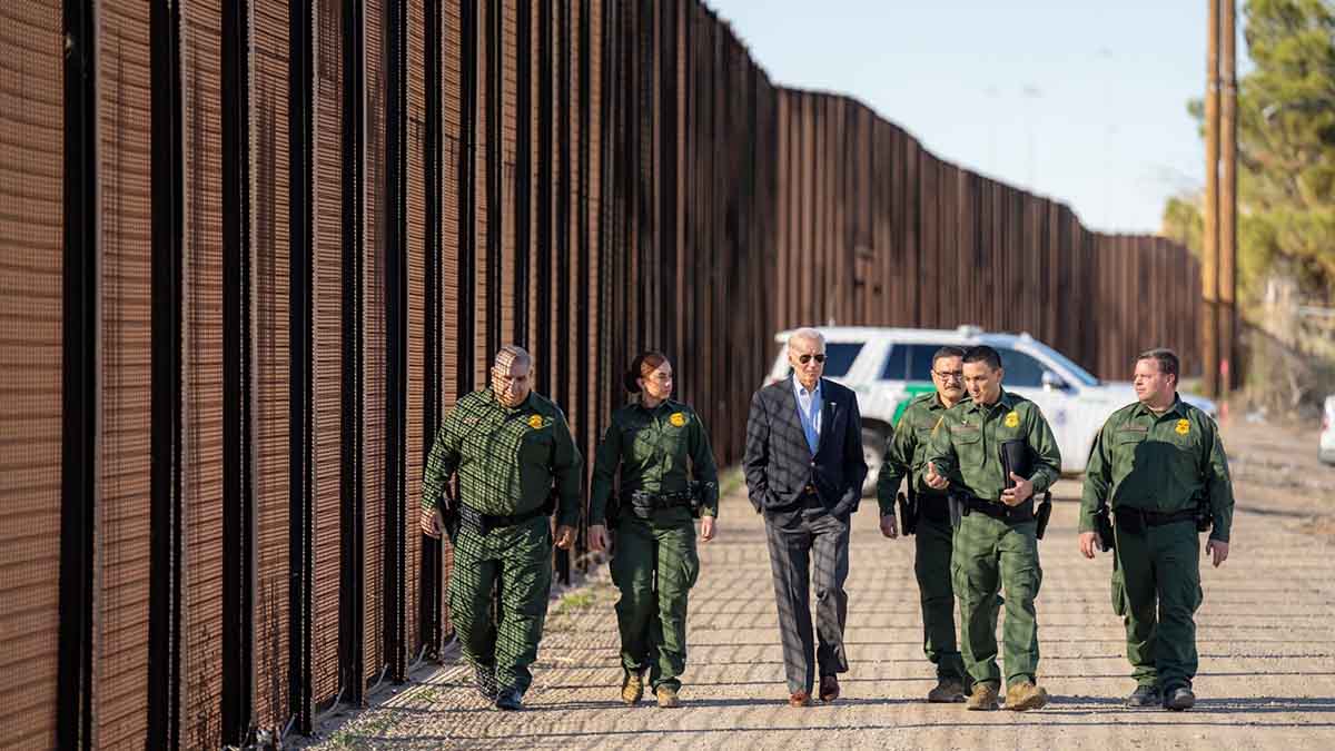 Biden incrementa presencia militar en la frontera con México