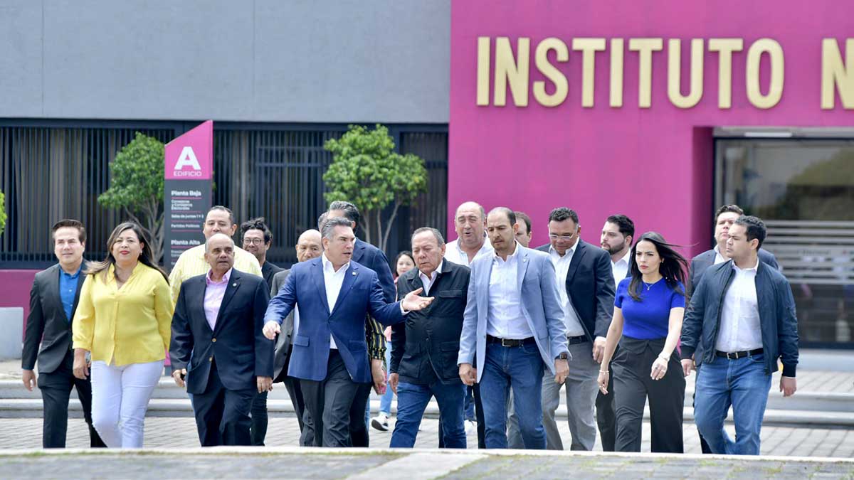 INE aprueba creación del Frente Amplio por México; advierte que no podrán usarlo con fines electorales