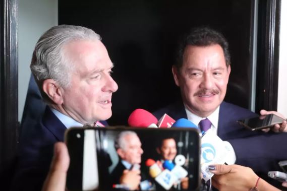 Creel define términos con Ignacio Mier para dejar presidencia de la Mesa Directiva de San Lázaro