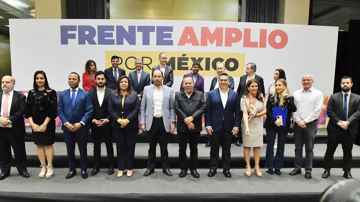 Frente Amplio por México presenta a integrantes de su observatorio ciudadano