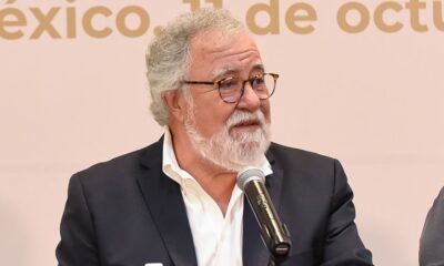 Alejandro Encinas renuncia