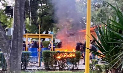 UNAM expulsará a personas que vandalizaron e incendiaron el CCH Azcapotzalco