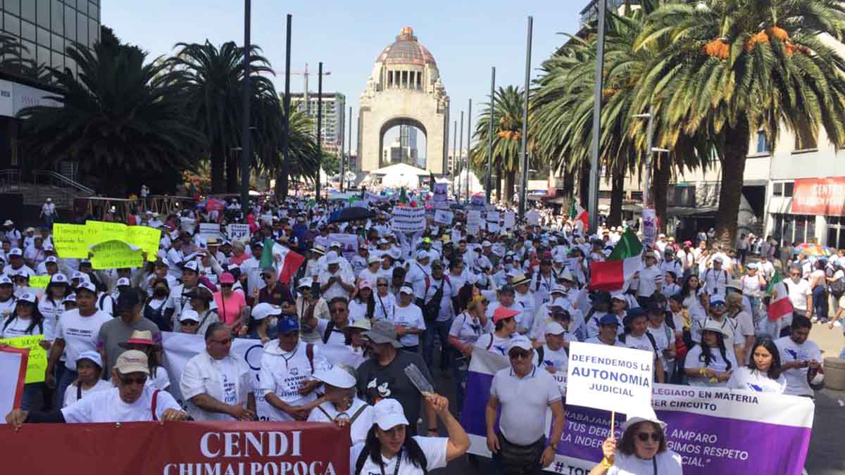 Gobierno de la CdMX reporta asistencia de 8 mil personas en marcha a favor de fideicomisos del PJ