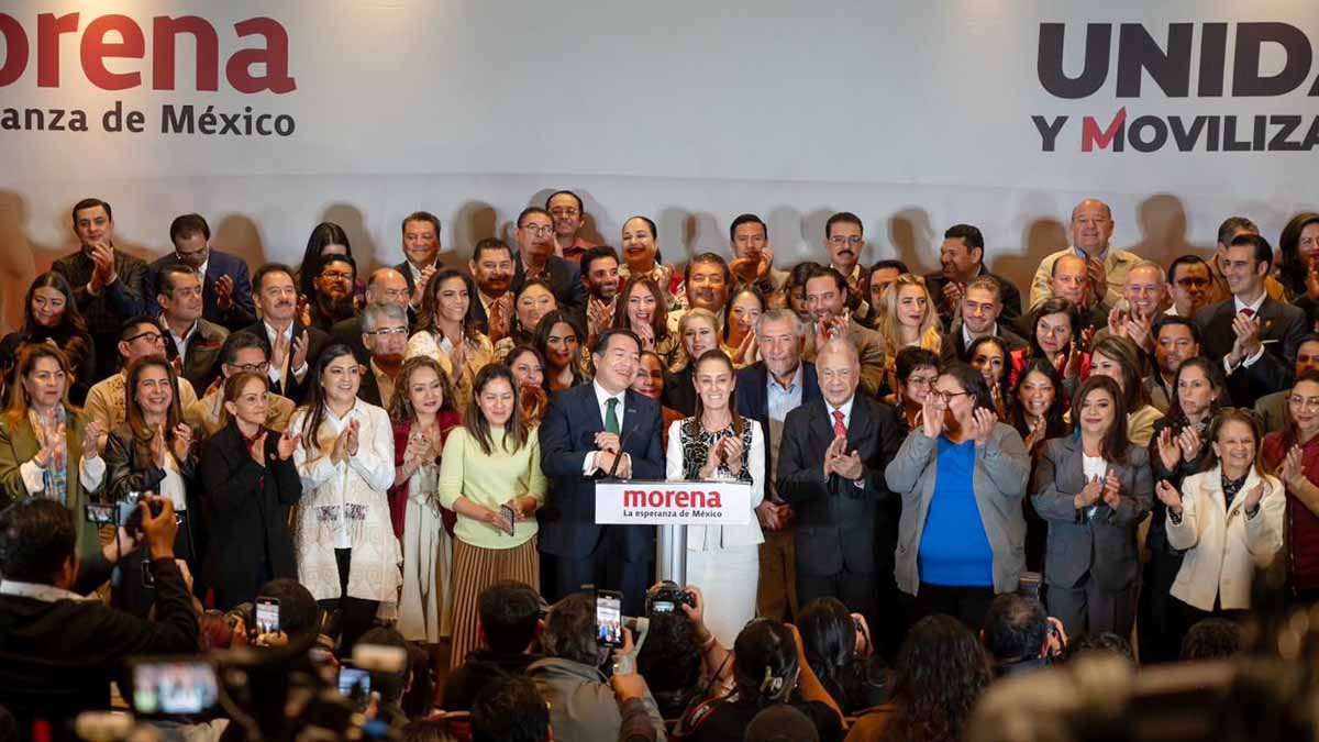 Finalistas de Morena por gubernaturas firman pacto de unidad y paridad
