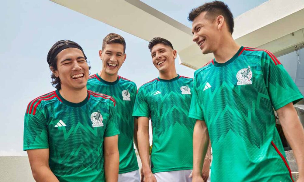 Así Fue Como Una Empresa Mexicana Le Ganó A Los Fabricantes Asiáticos De Playeras  Deportivas – Brand PR Digital