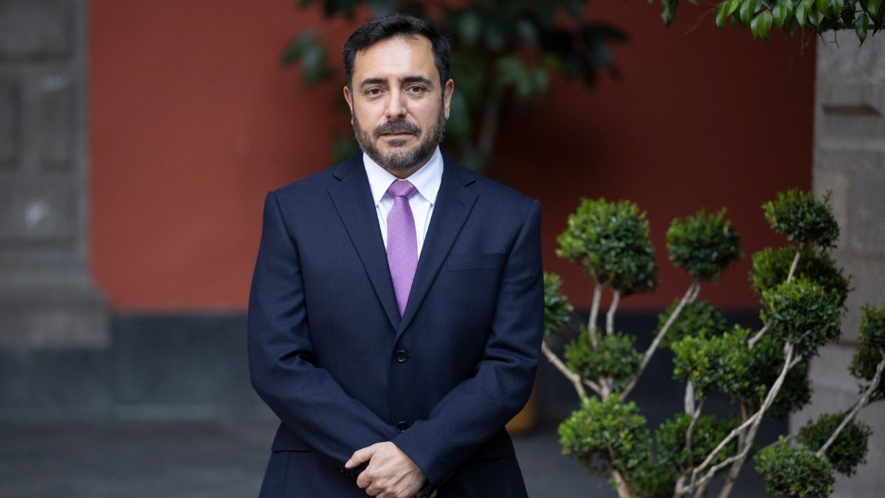 AMLO ratificó a Arturo Reyes Sandoval como director del IPN