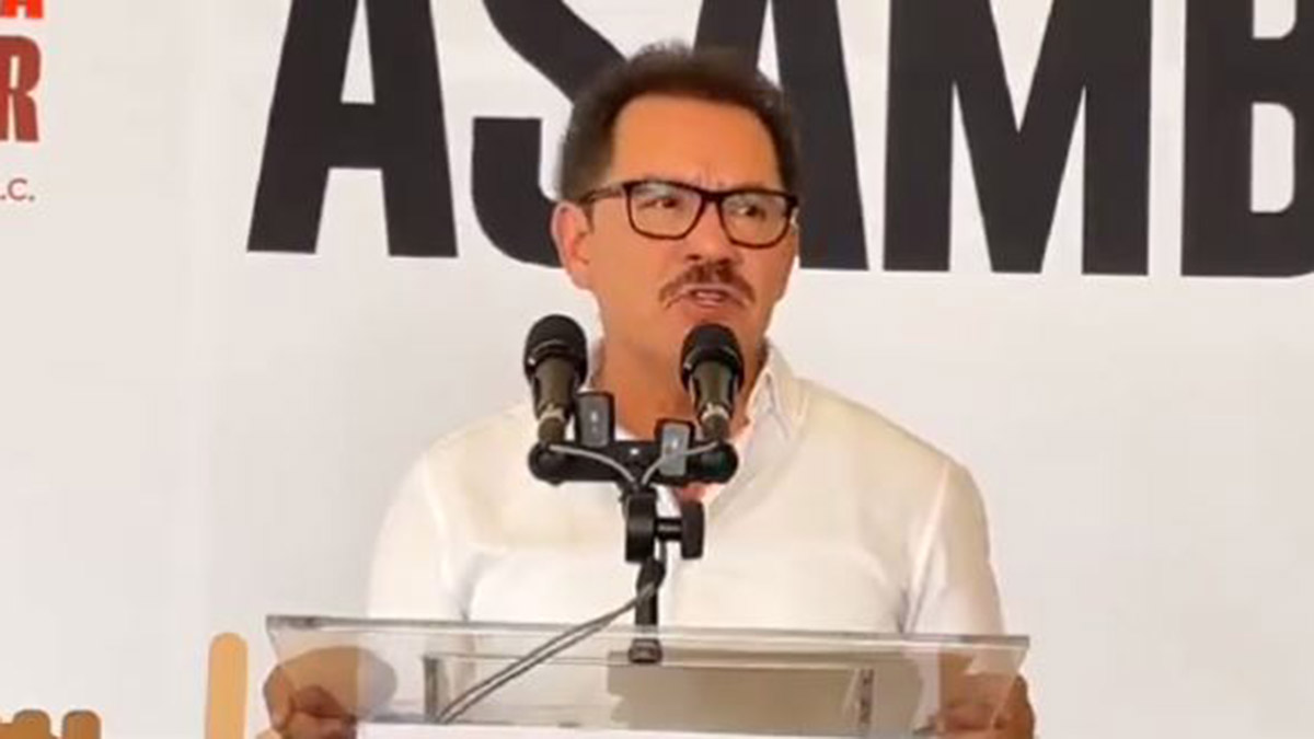 Ignacio Mier admite derrota en Puebla, acepta ir al Senado