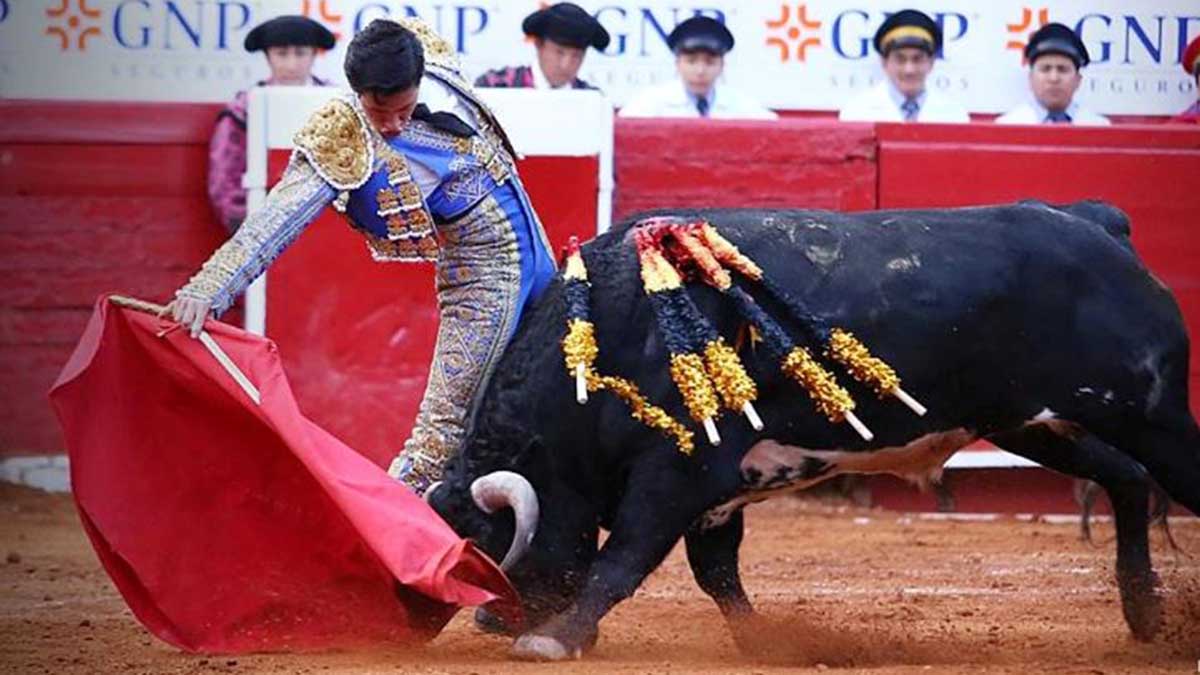 Corte autoriza el regreso de las corridas de toros en la Plaza México