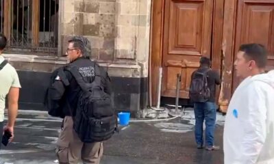 FGR investigará irrupción de normalistas a Palacio Nacional