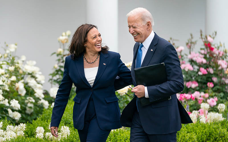 Biden se baja de la contienda electoral y da su respaldo para que Kamala Harris sea la candidata