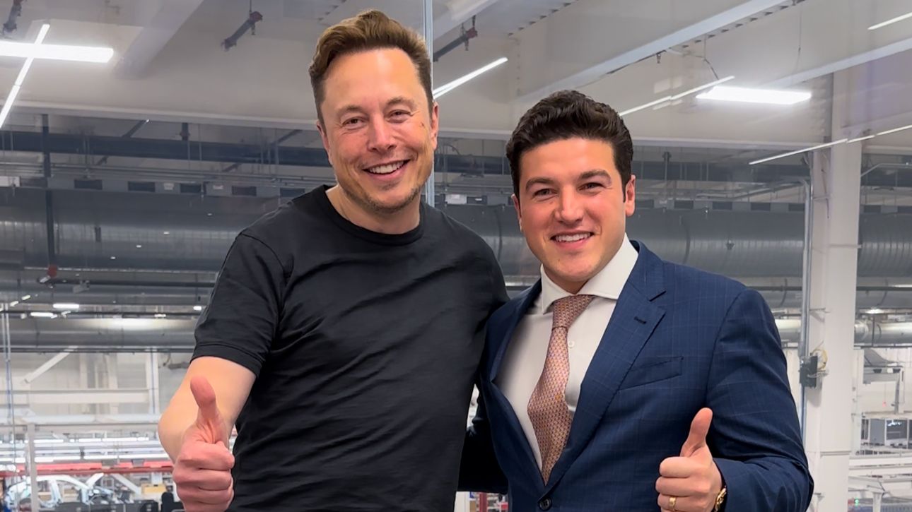 Elon Musk pausa construcción de planta de Tesla en México