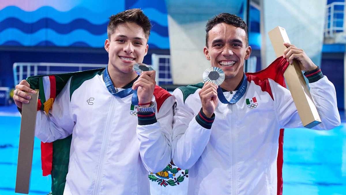 México consigue medalla de plata en clavados sincronizados en trampolín de 3 metros