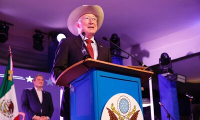 Ken Salazar insiste en "daño" a la relación bilateral México-EU por la reforma judicial