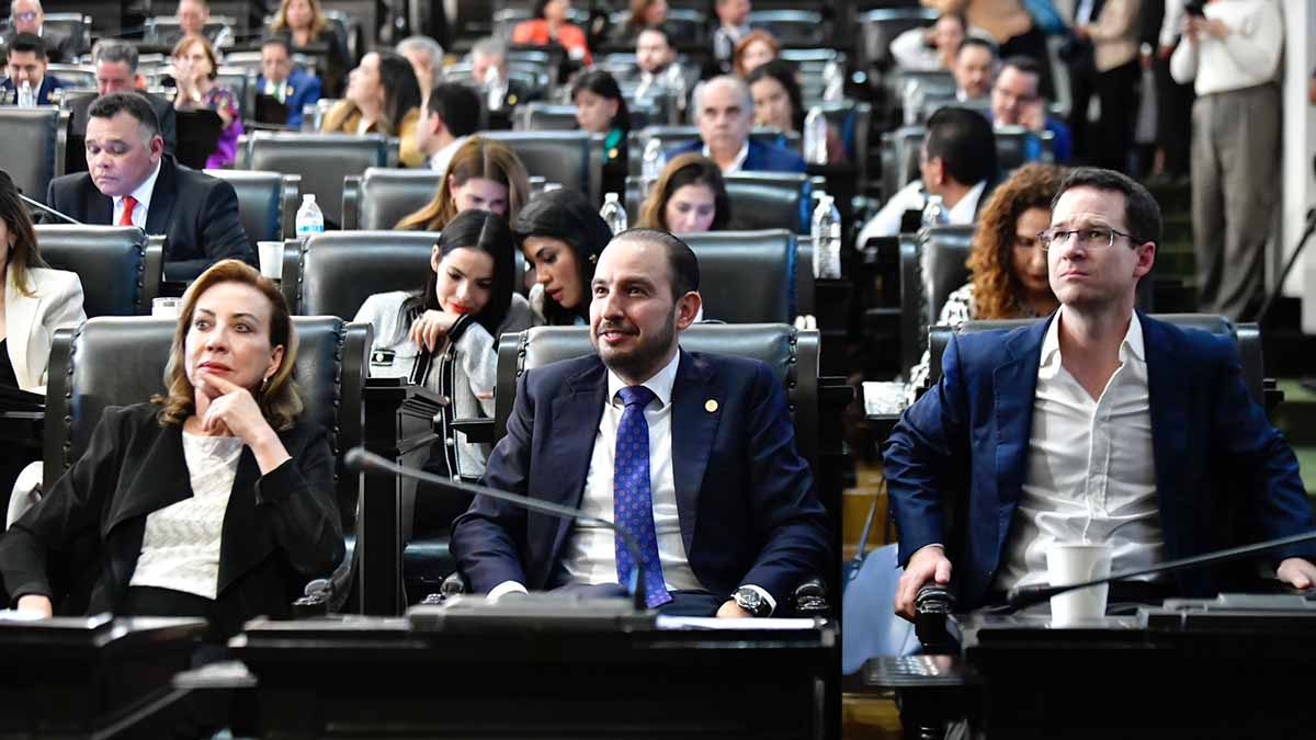 Marko Cortés asegura que fiscalías “presionan” a senadores de oposición para votar a favor de reforma judicial