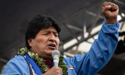 Disparan a auto en que viajaba Evo Morales; acusa intento de magnicidio