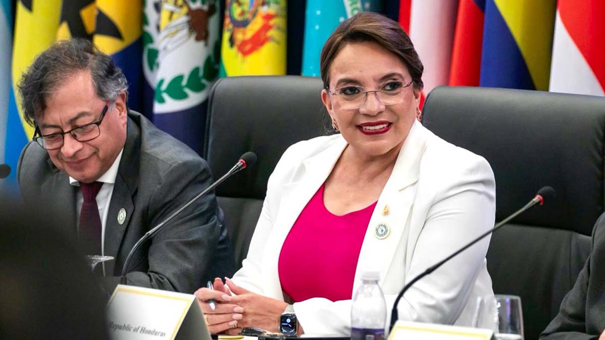 Xiomara Castro convoca a una reunión "urgente" de la Celac