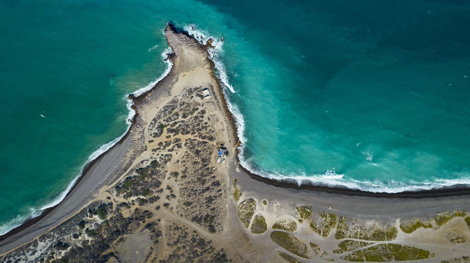 Semarnat suspende dos proyectos turísticos en Cabo Pulmo