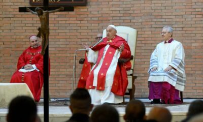 El papa Francisco ingresó al hospital