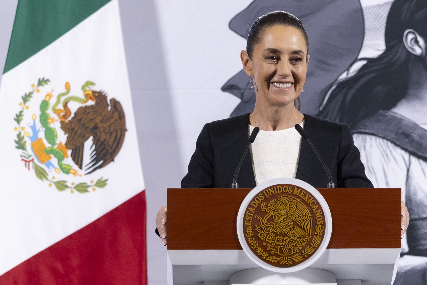 México buscará a varios países en caso de permanecer aranceles de EU, adelanta Sheinbaum