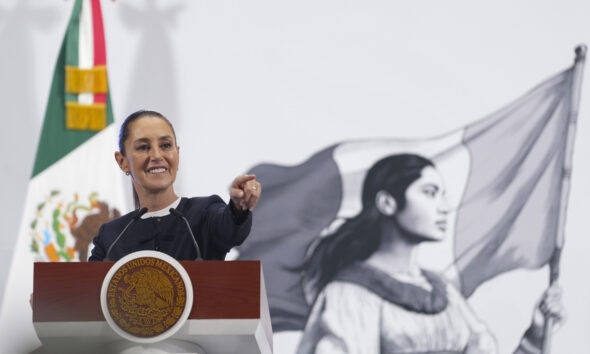Hemos encontrado políticos que tienen lagunas, pozos, presas, revela Sheinbaum