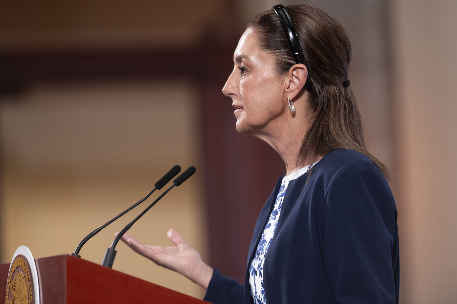 Sheinbaum rechaza acusaciones de Noboa