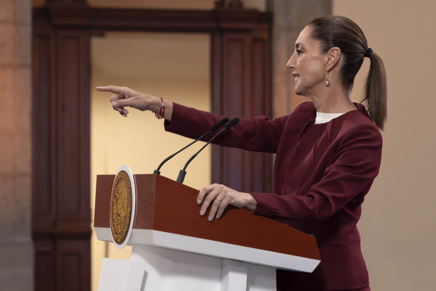 Decreto sobre medicamentos de Trump no afectará a México, asegura Sheinbaum; anunciará acciones para más producción de biológicos en el país