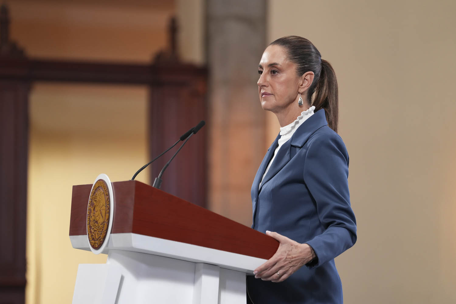 Espera Sheinbaum que se pueda reabrir la frontera al ganado