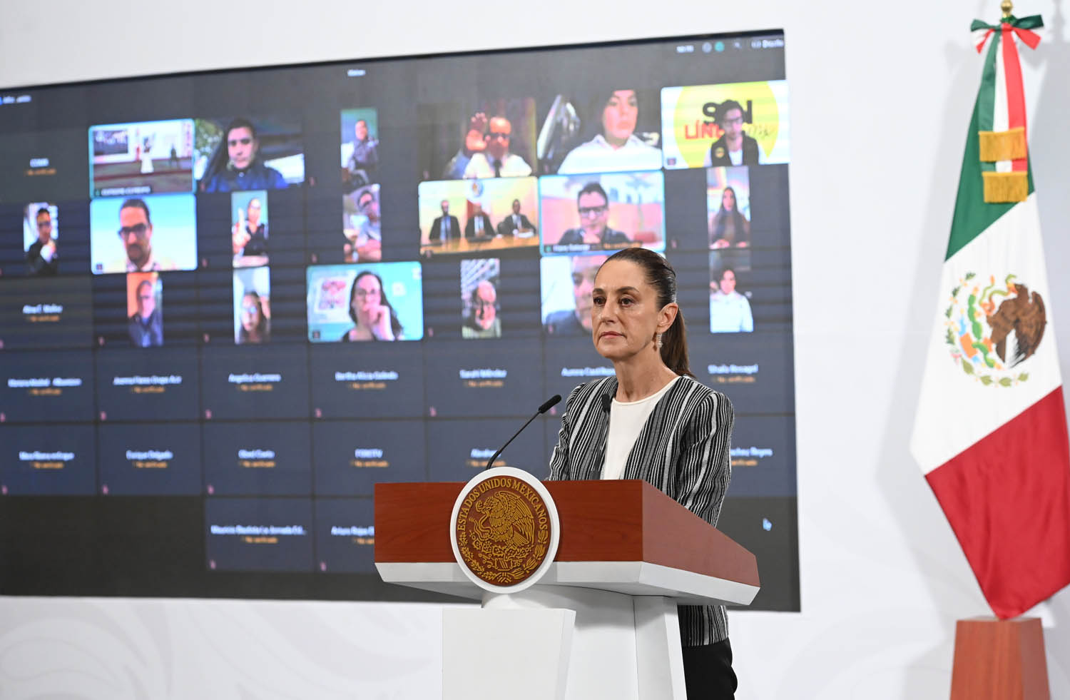 Se retomarán niveles de exportación, tras caída por aranceles, asegura Sheinbaum