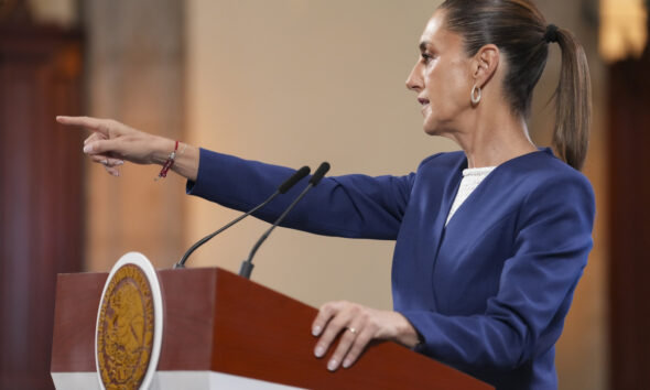 Sheinbaum rechaza retiro de visas de EU a estudiantes mexicanos