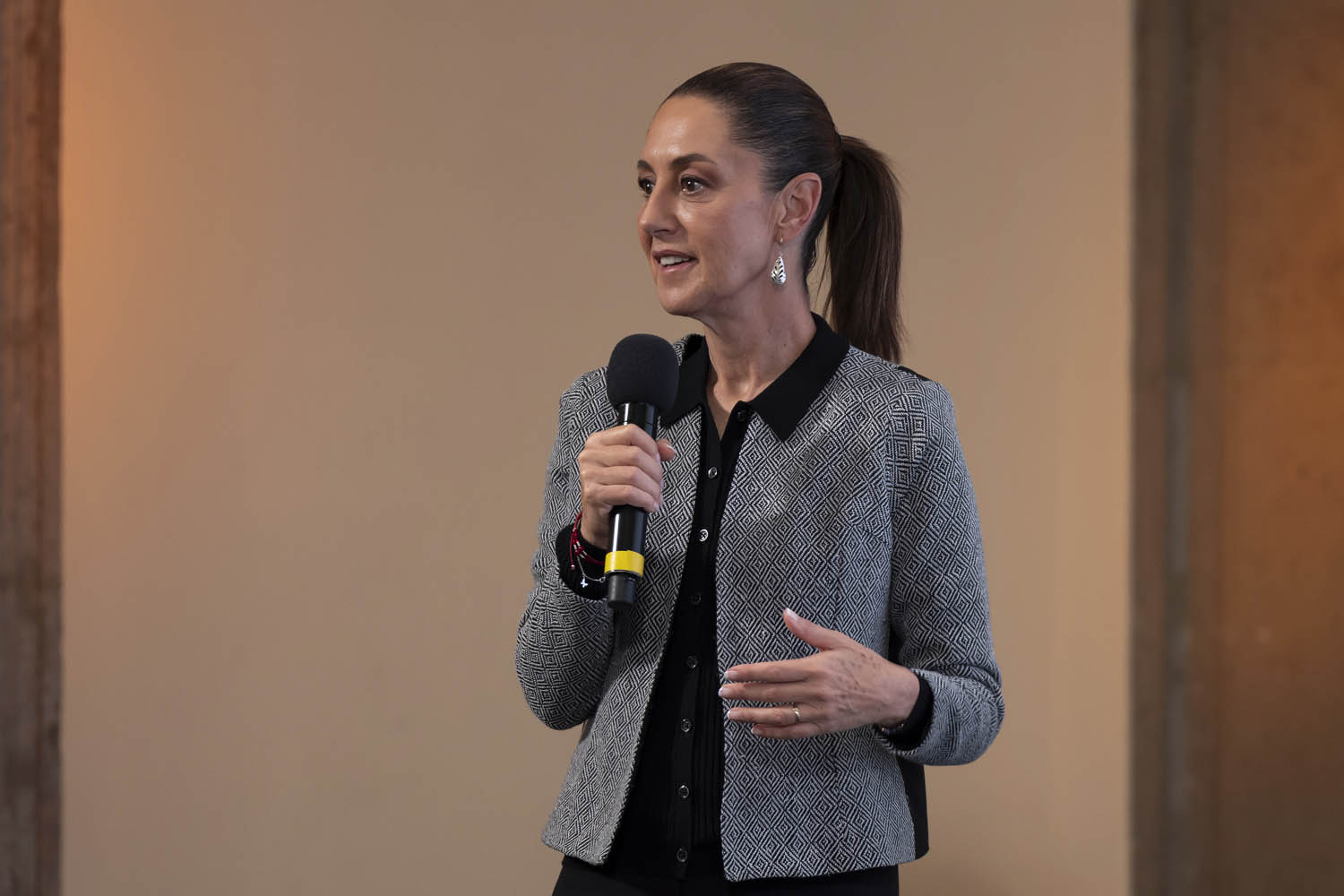 Sheinbaum revela que aún no decide si asistirá al G-7 a invitación de Canadá
