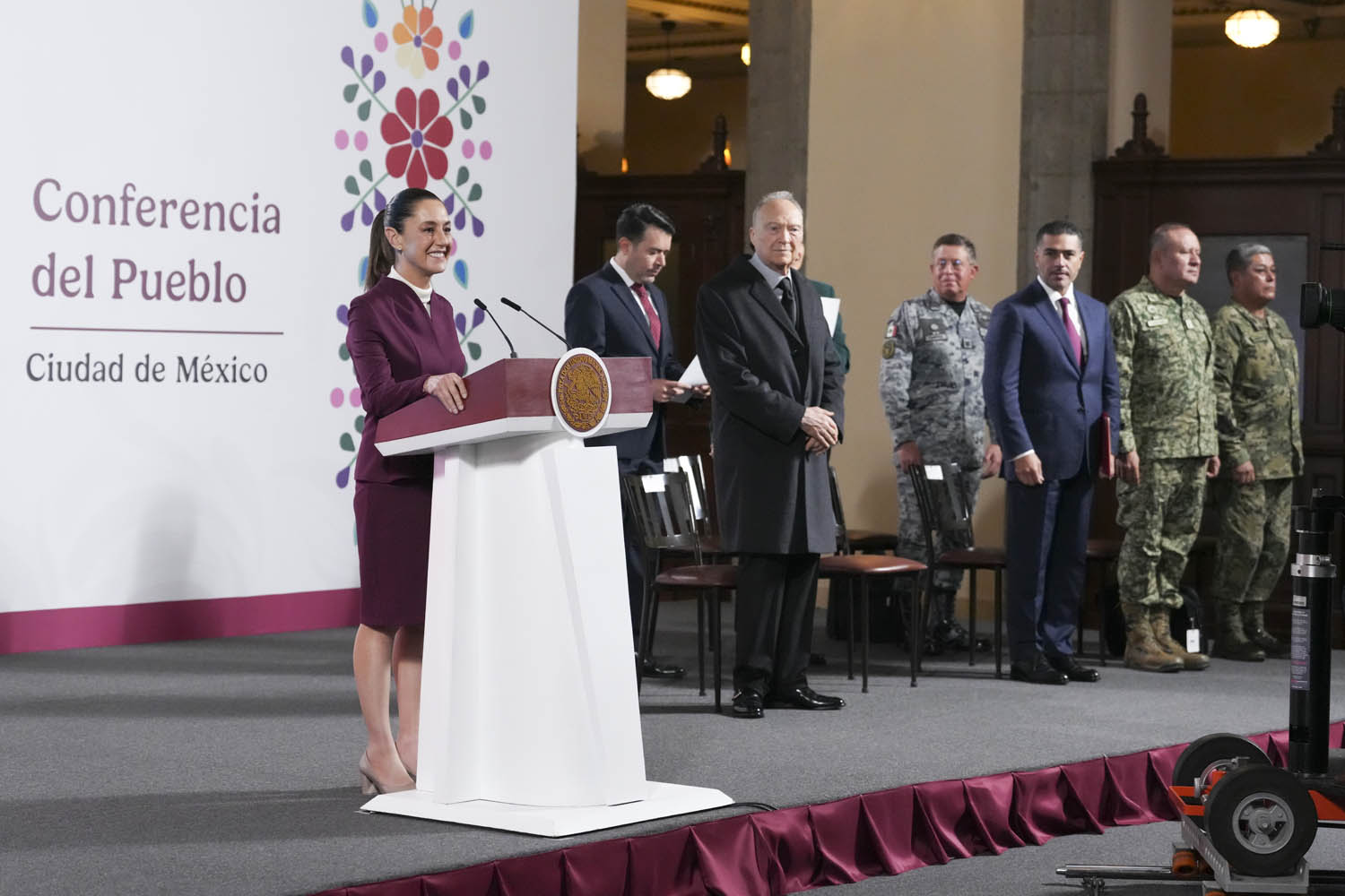 México no ha aceptado ni aceptará ser tercer país seguro para deportaciones, afirma Sheinbaum