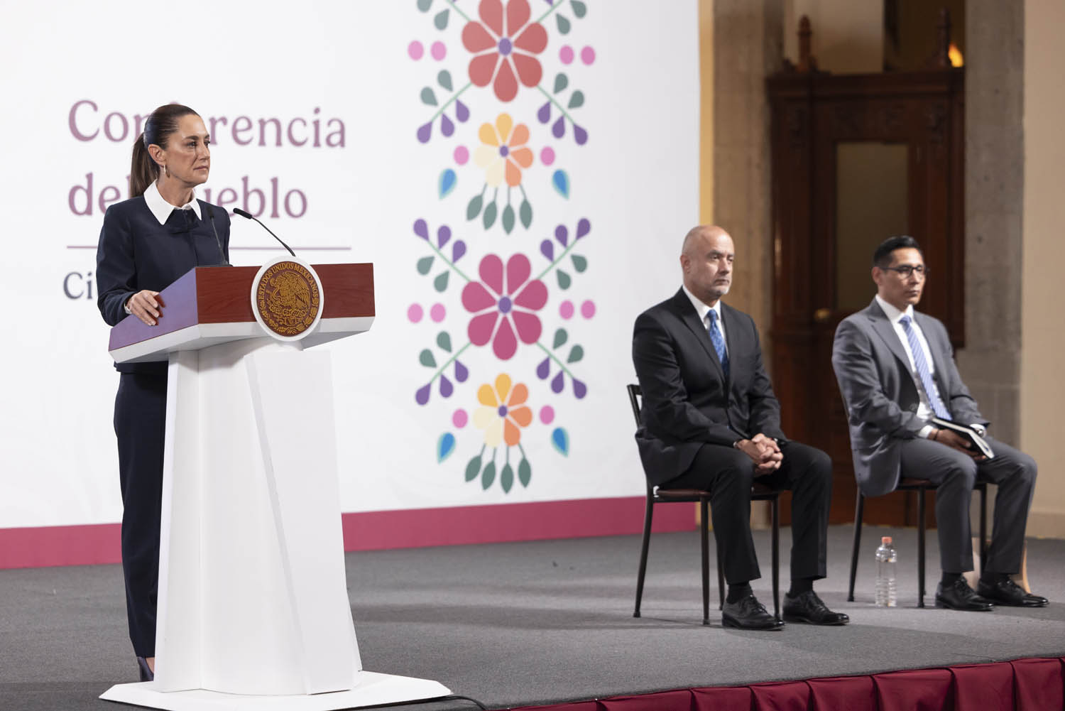 Sheinbaum descarta uso de la fuerza pública contra la CNTE