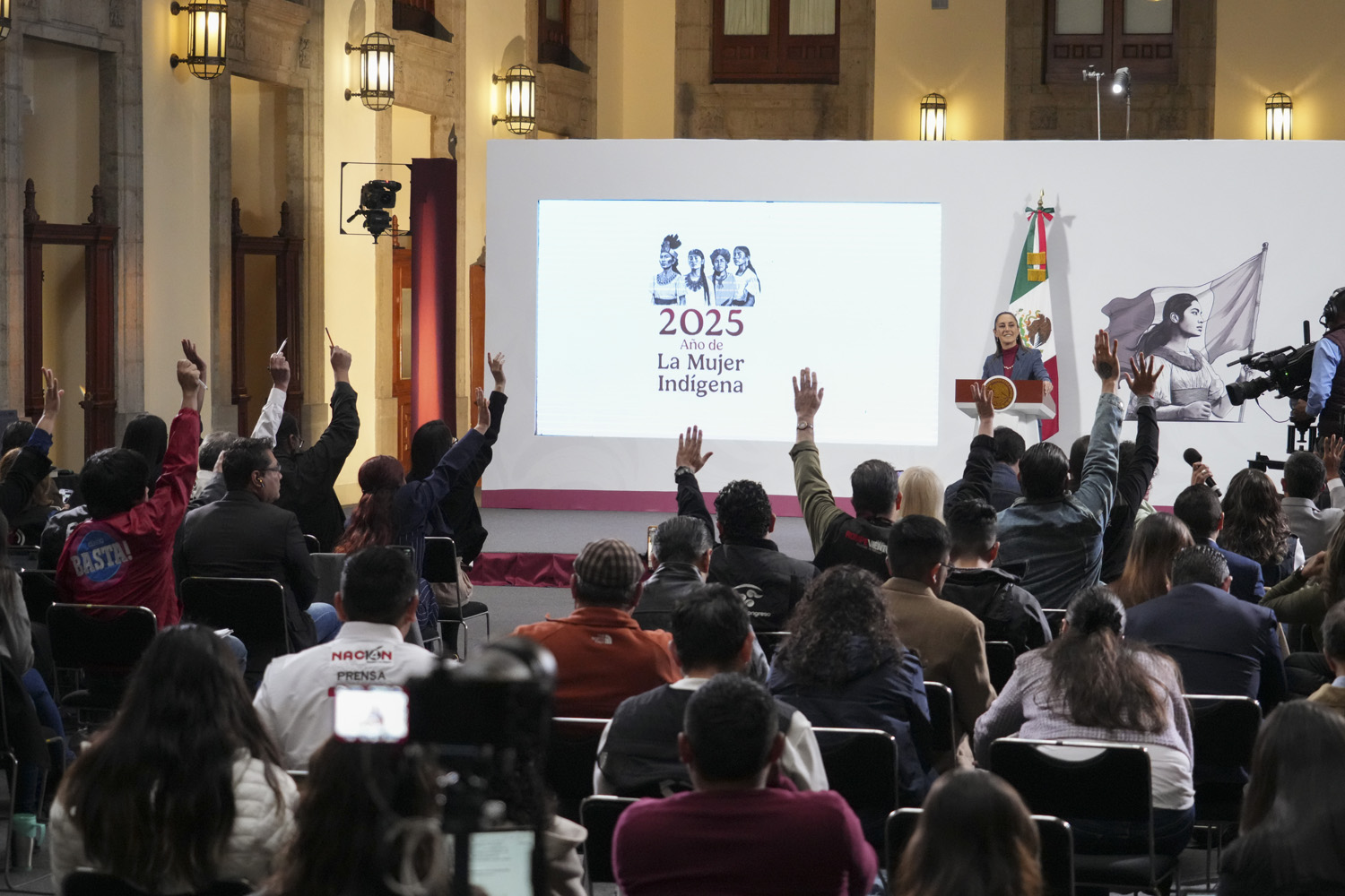 Sheinbaum reitera que el poder se ejerce con humildad