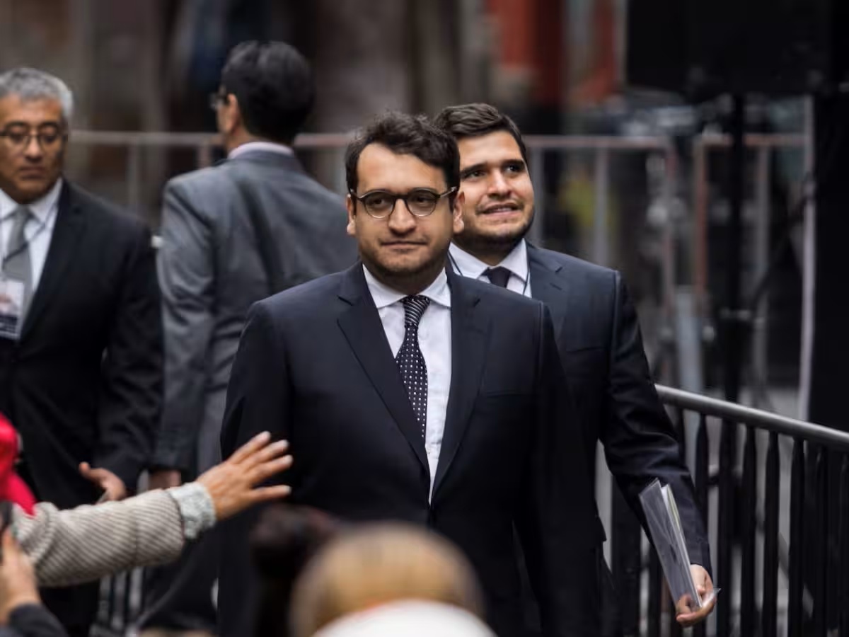 Hijos de AMLO pueden interponer una denuncia penal contra quien hizo mal uso de su nombre: Zaldívar