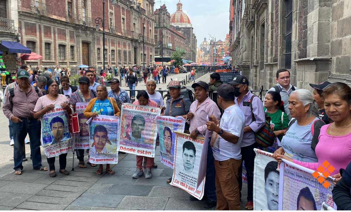 Hay nuevos elementos de investigación en caso Ayotzinapa, adelanta Sheinbaum