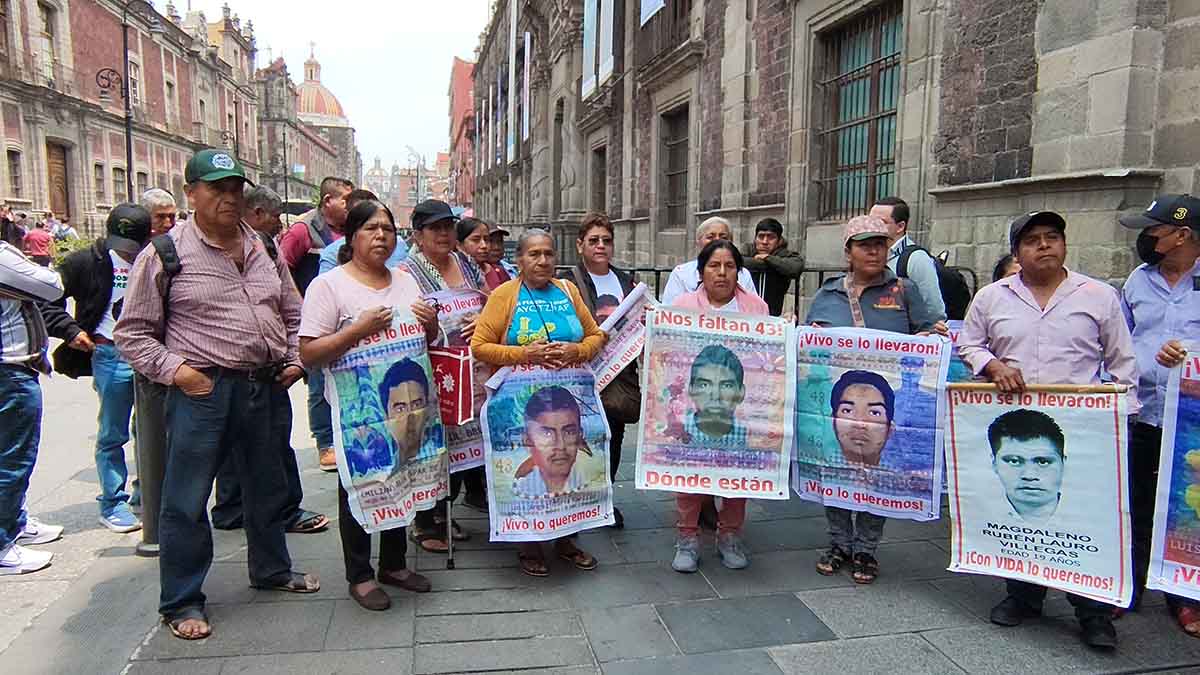 Sheinbaum evalúa integración de nuevos expertos de la ONU a caso Ayotzinapa