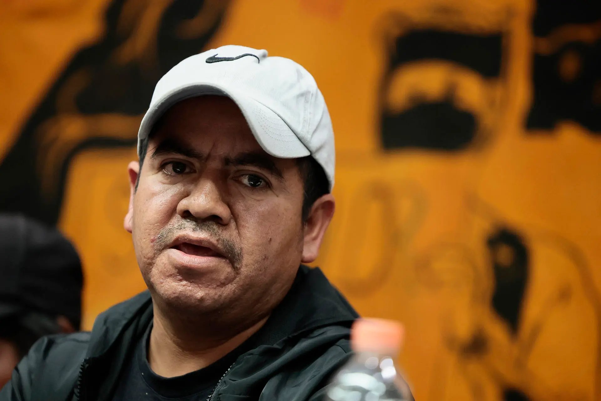 el nuevo abogado de los padres, Isidoro Vicario Aguilar, afirmó que hoy el gobierno quedó mucho a deber