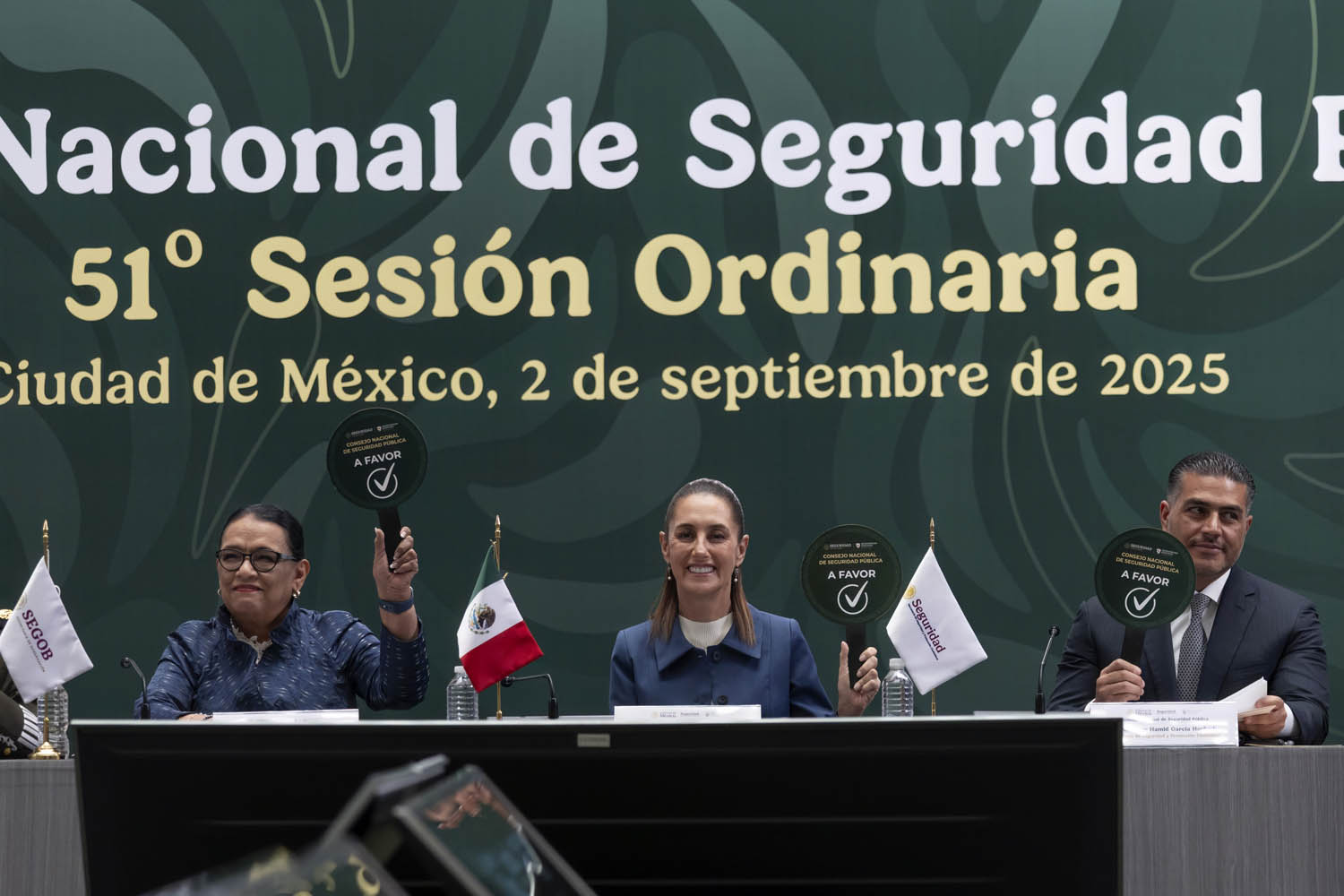 Sheinbaum pide a los gobernadores