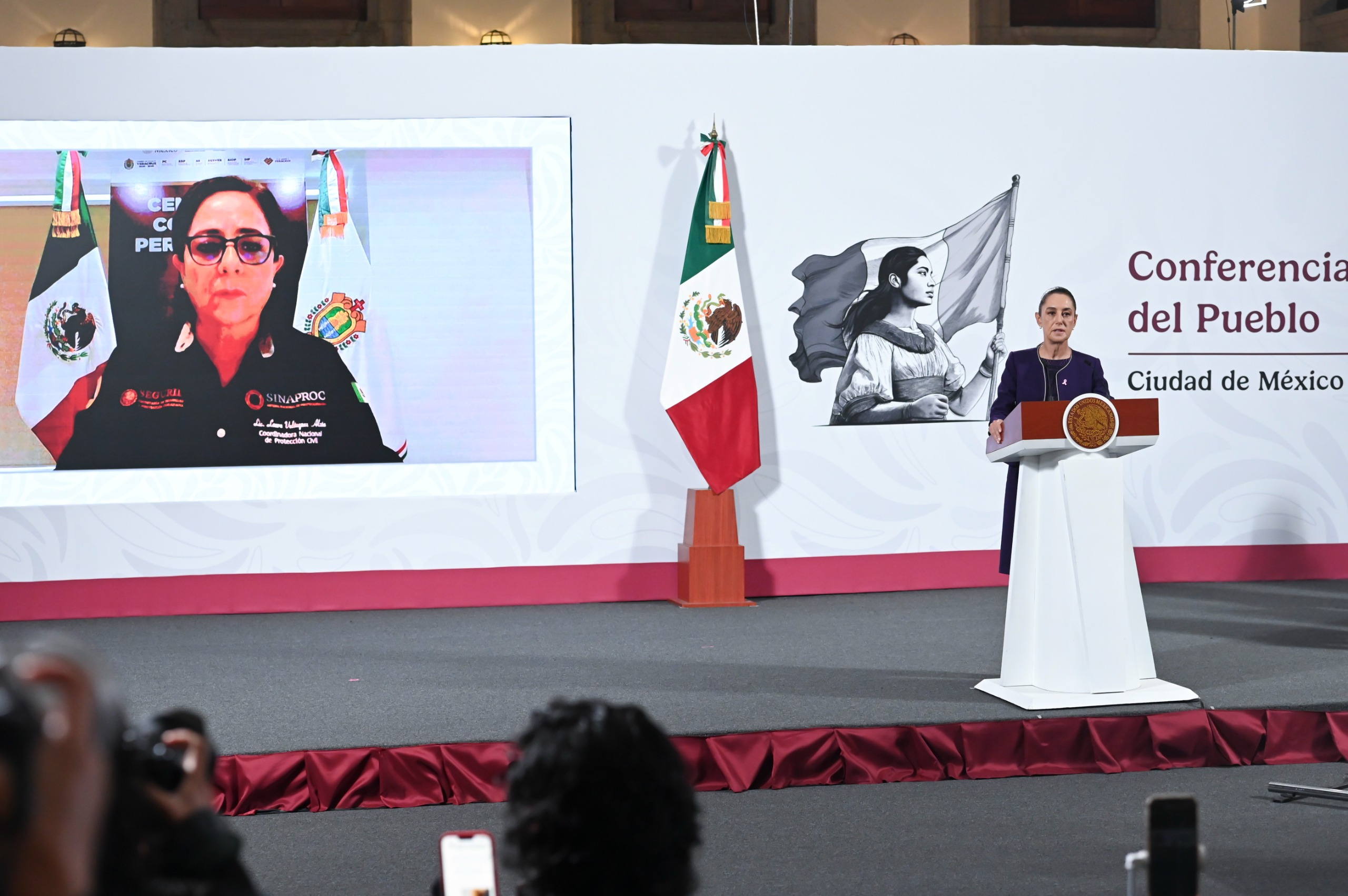 112 comunidades se mantienen incomunicadas por las lluvias, 10 sin contacto aéreo o terrestre, revela Protección Civil