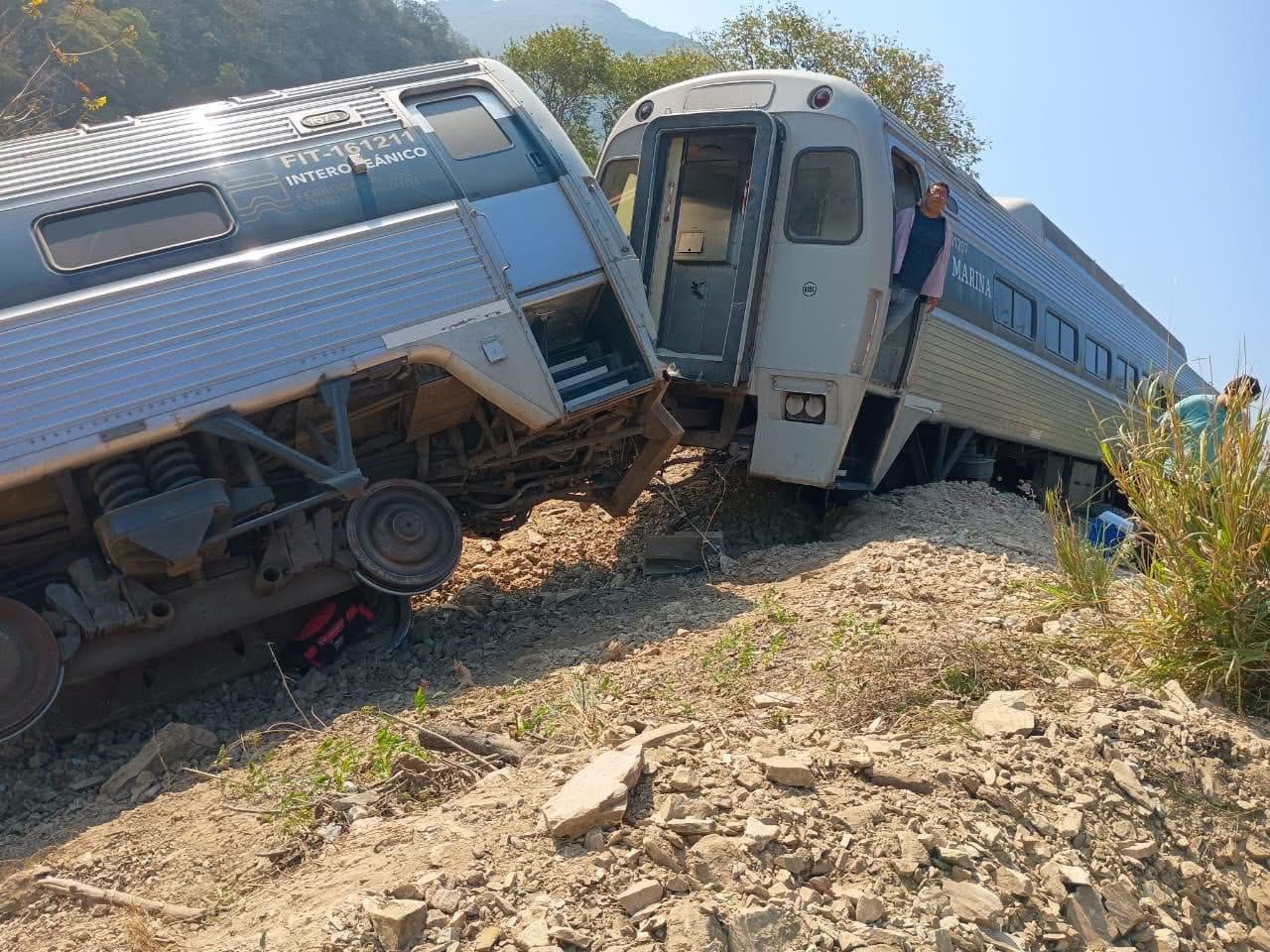 Van 13 muertos por descarrilamiento del Tren Interoceánico: Semar