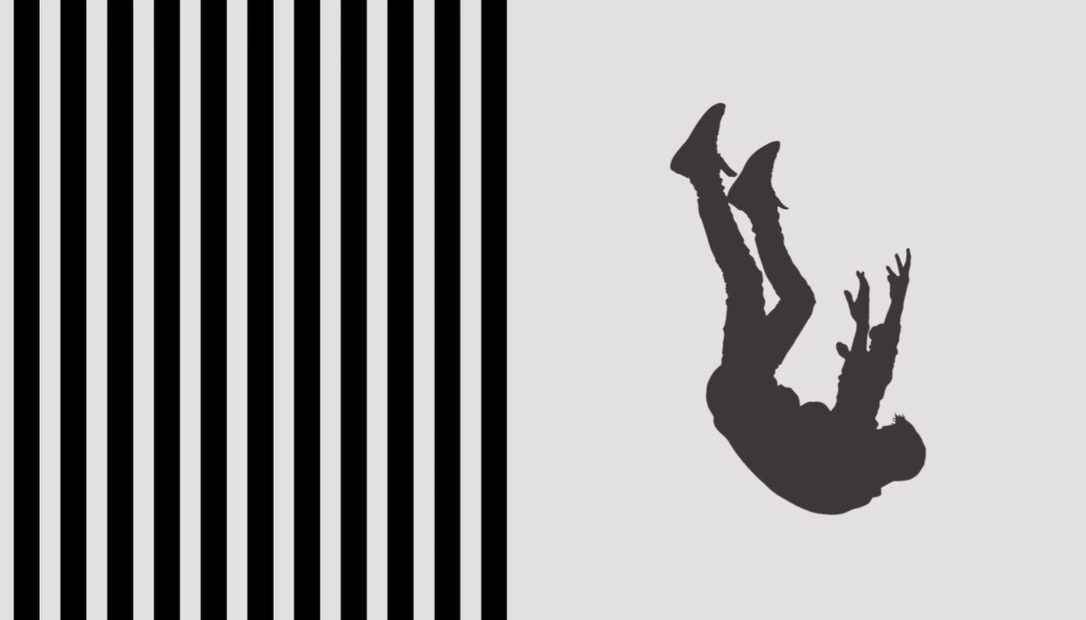 400 migrantes intentaron escalar el muro fronterizo; tuvieron lesiones graves por caídas: embajada de EU