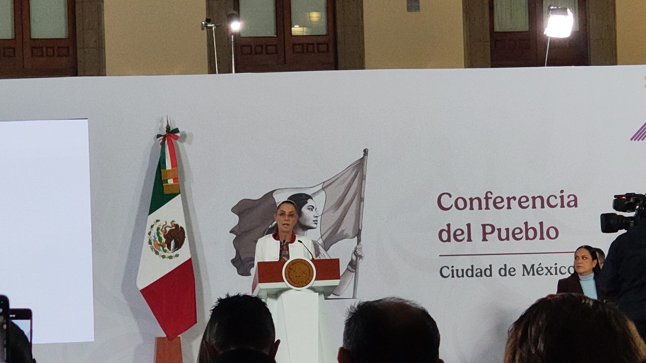 América no pertenece a ninguna doctrina: Sheinbaum