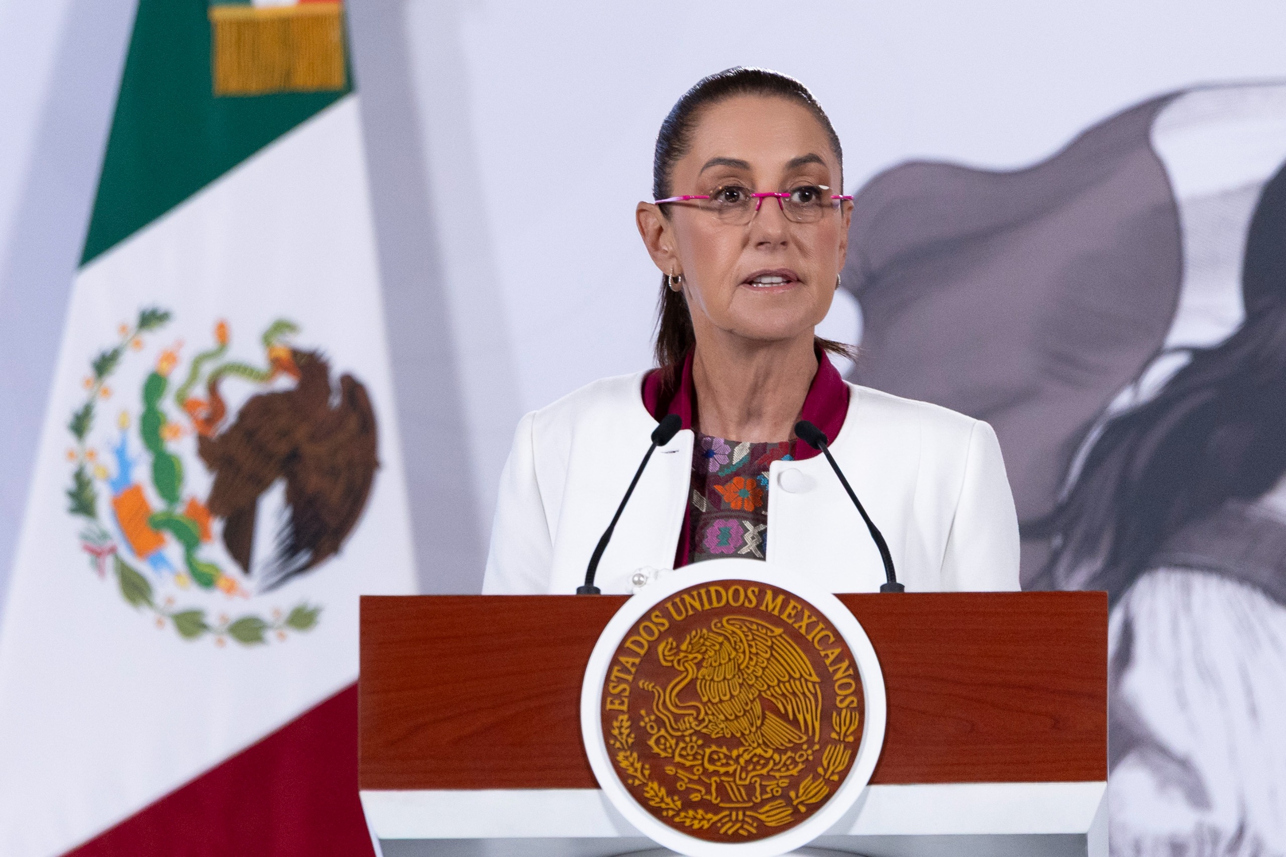 Intervención no, en México manda el pueblo: Sheinbaum responde a Trump