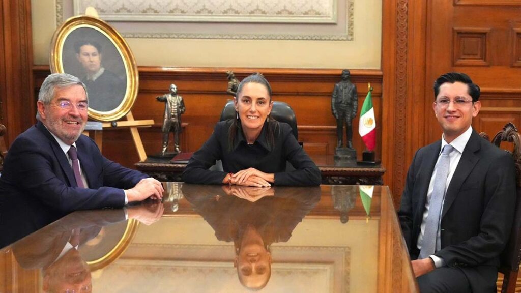 Se va De la Fuente de Relaciones Exteriores; Roberto Velasco el nuevo titular