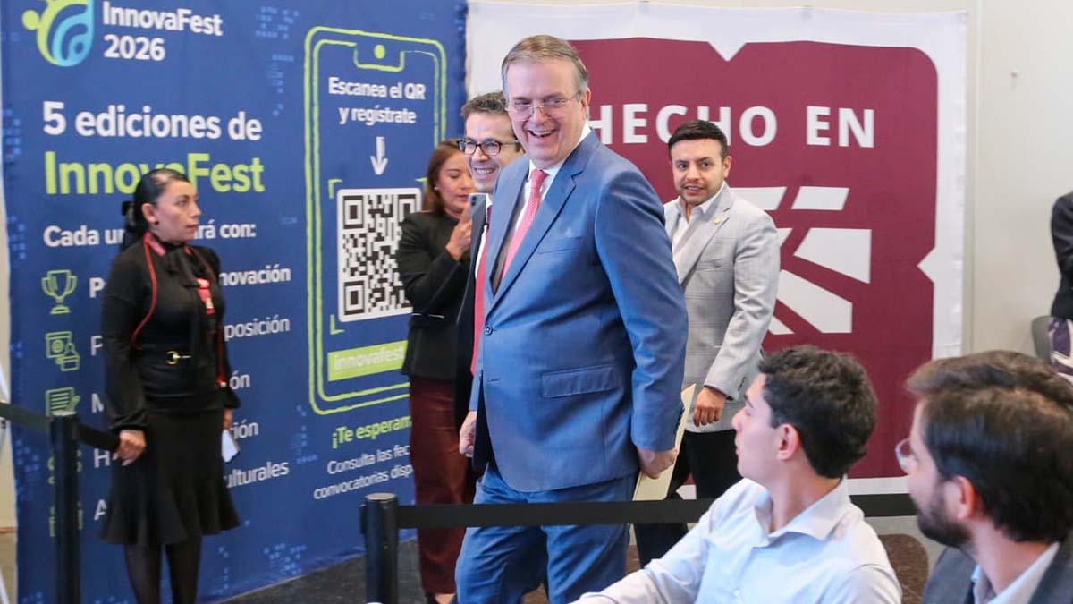 Ebrard se queda en Economía: Sheinbaum; “está haciendo un excelente trabajo”