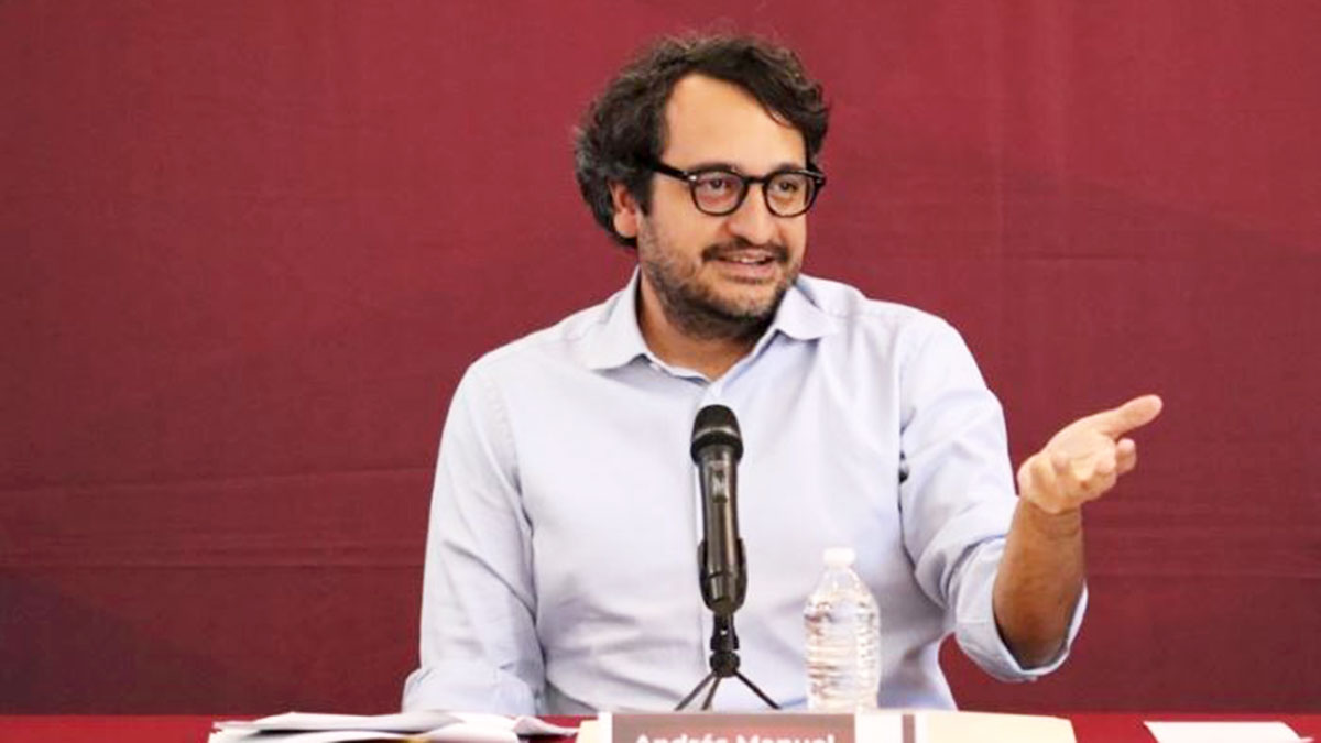 Andrés López Beltrán reta a Loret a presentar pruebas de acusaciones en columna