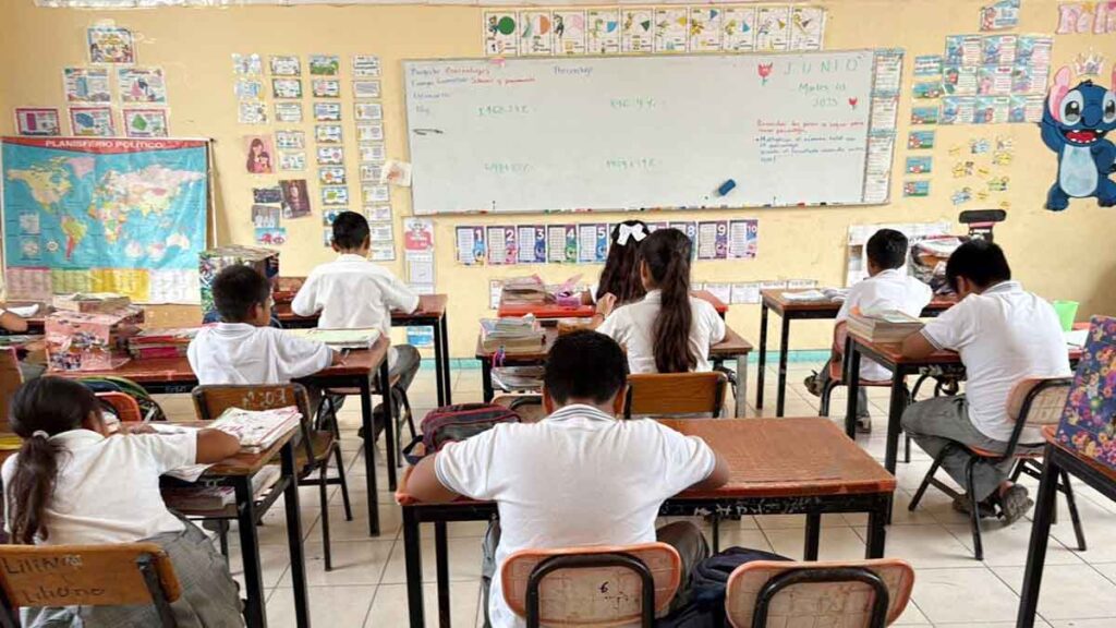 Sheinbaum asegura que recorte a ciclo escolar aún no está definido