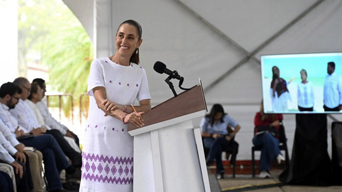 Mahahual tendrá protección de ecoturismo, anuncia Sheinbaum