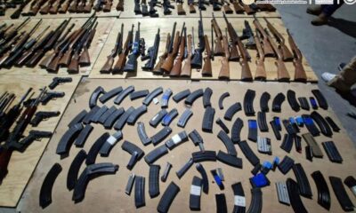 México asegura en Nuevo León arsenal proveniente de Texas